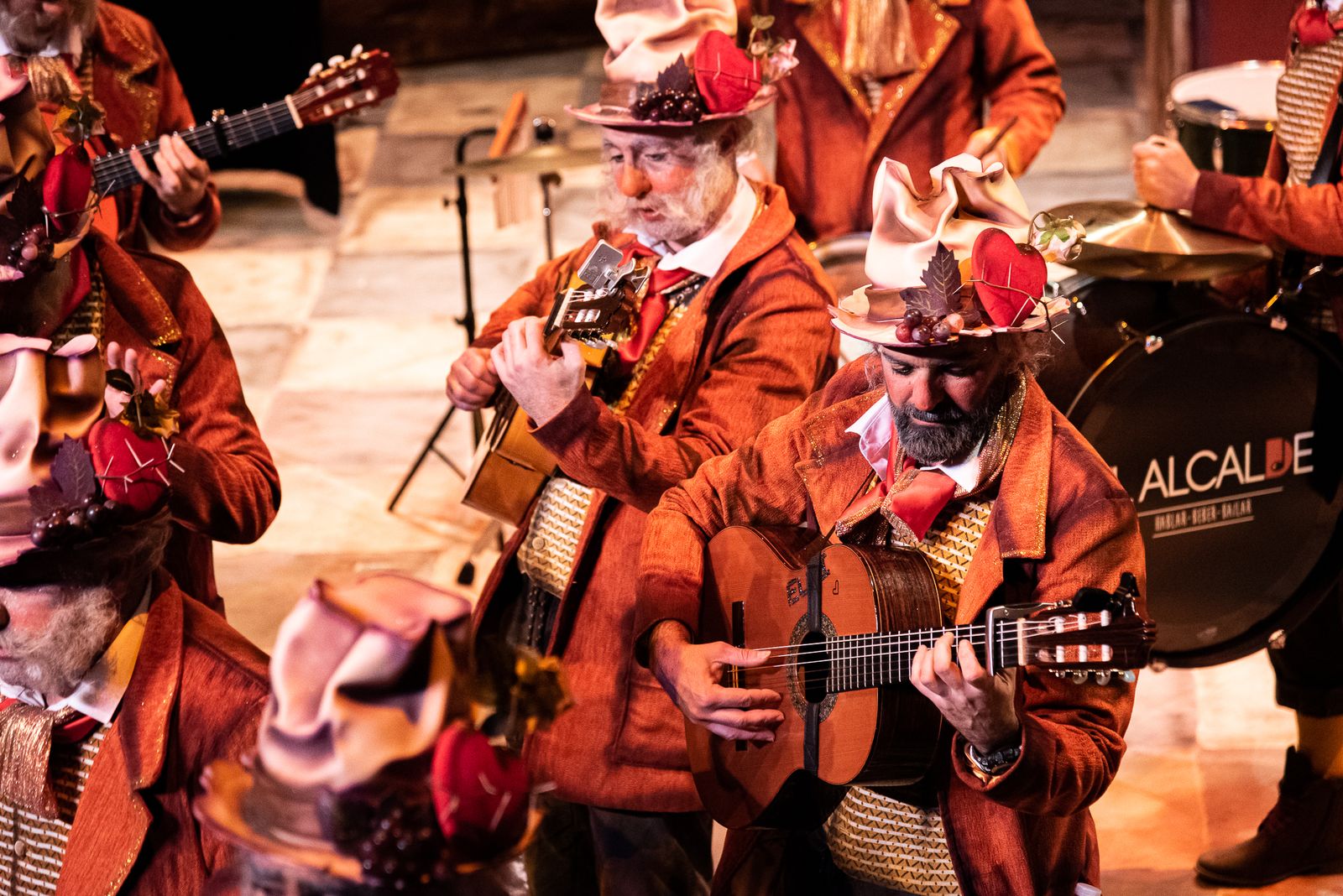 Imágenes de la comparsa Borracho