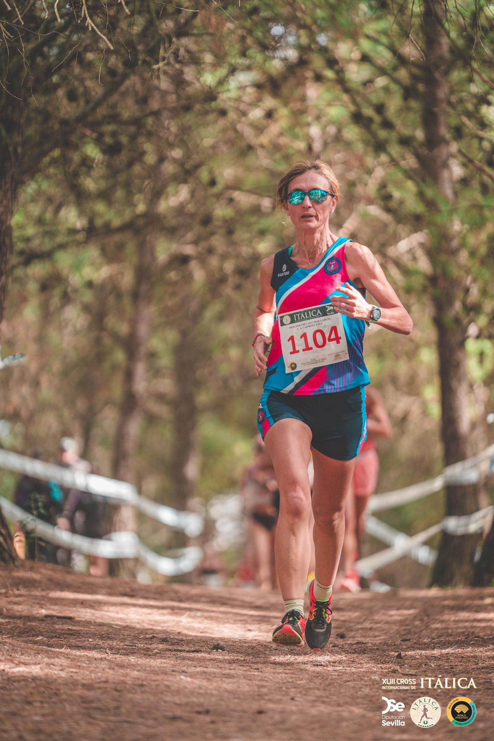 Búscate en las fotos del Cross de Itálica 2025 | 1