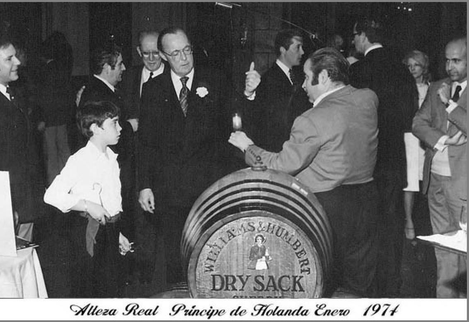 El príncipe Bernardo en Williams&Humbert, 1974. El príncipe Bernardo en Williams&Humbert, 1974.