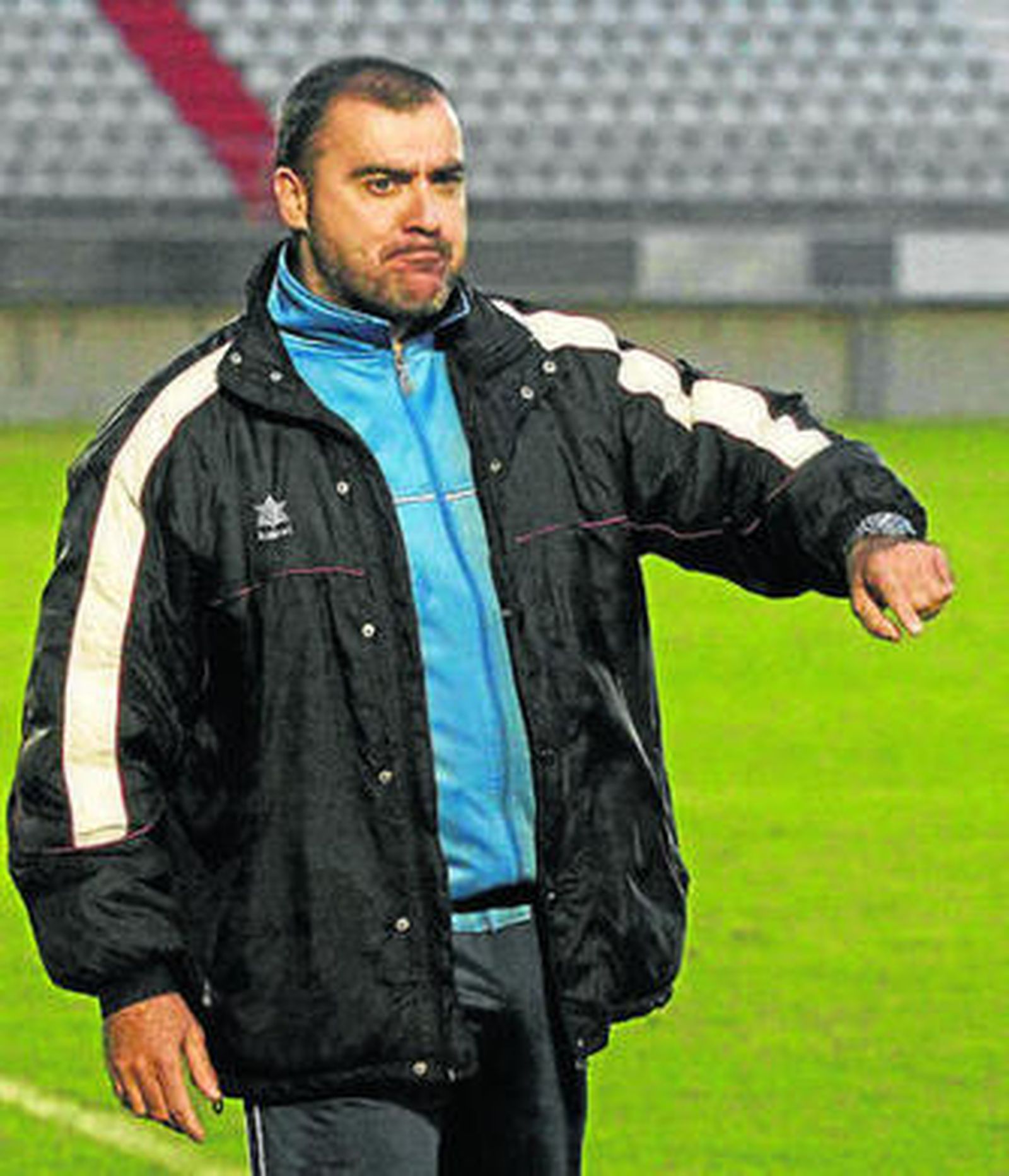 Joaquín Hidalgo, preparador de la Lebrijana.