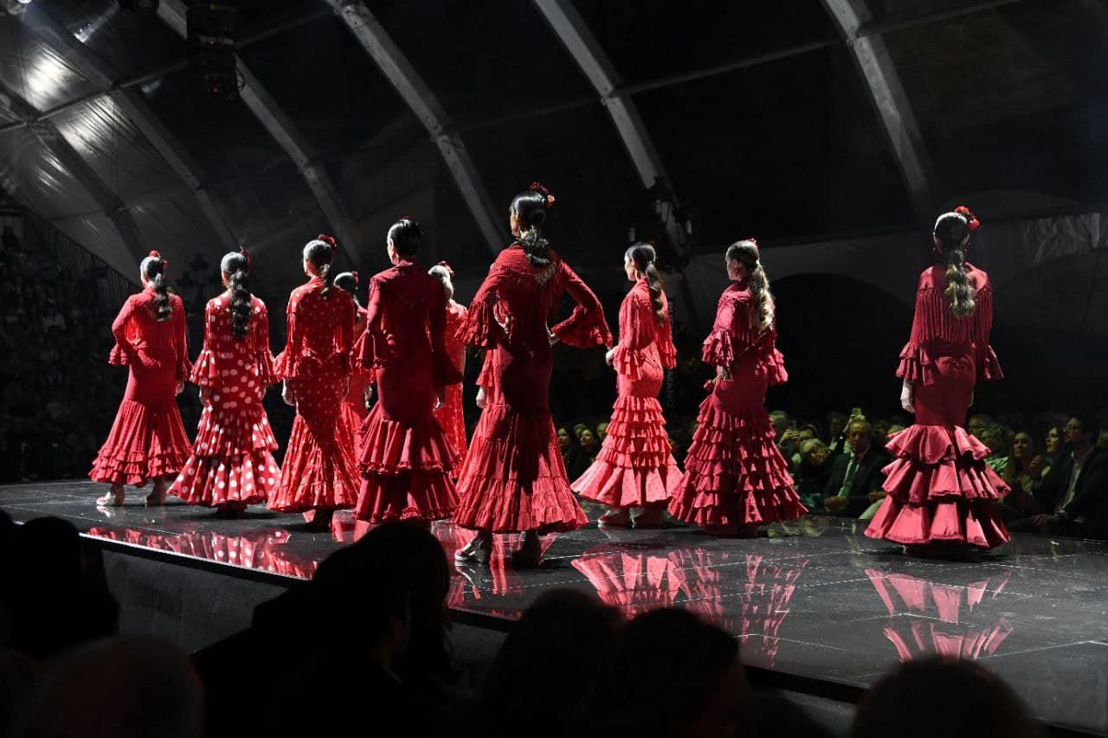 Lo mejor de Andújar Flamenca, moda de alta costura, en imágenes