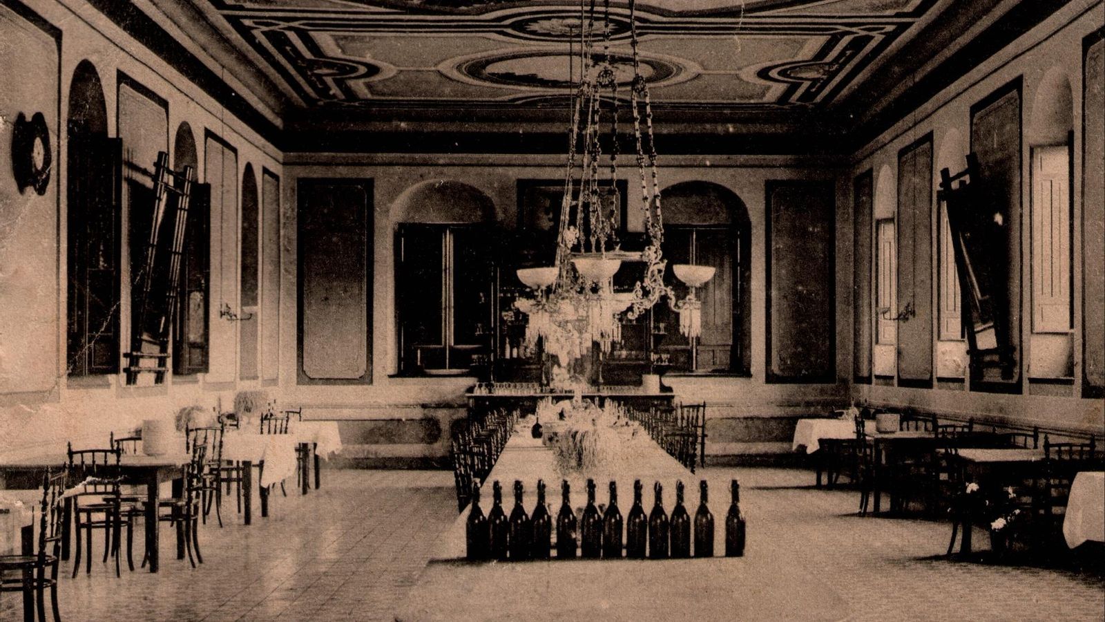 Comedor del Gran Hotel Santa Elisa.