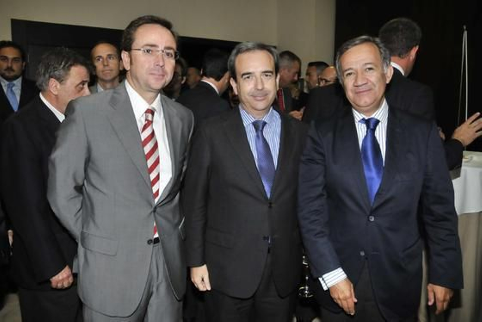 Antonio Milla, director de Aquagest para Andalucía; Juan Carlos Fernández, director general del Grupo Joly, y Jorge Segura, consultor.

Foto: Juan Carlos Vázquez y Victoria Hidalgo