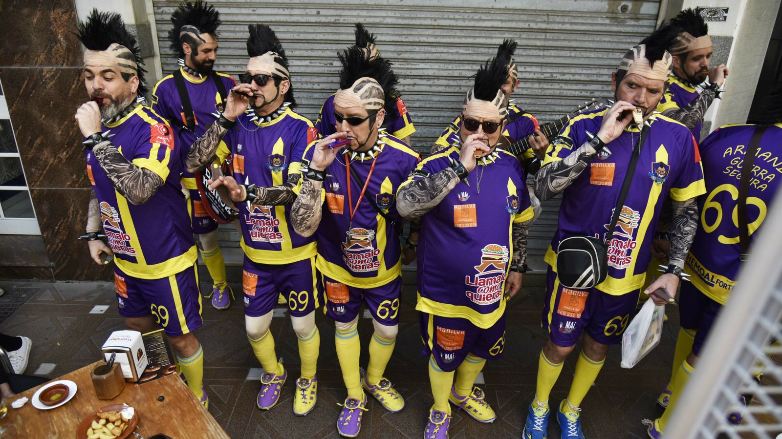 Sabado de Carnaval en La Línea