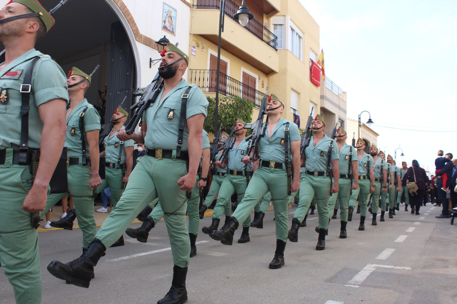 Procesión de la Hermandad de Jesús en Vera, en imágenes