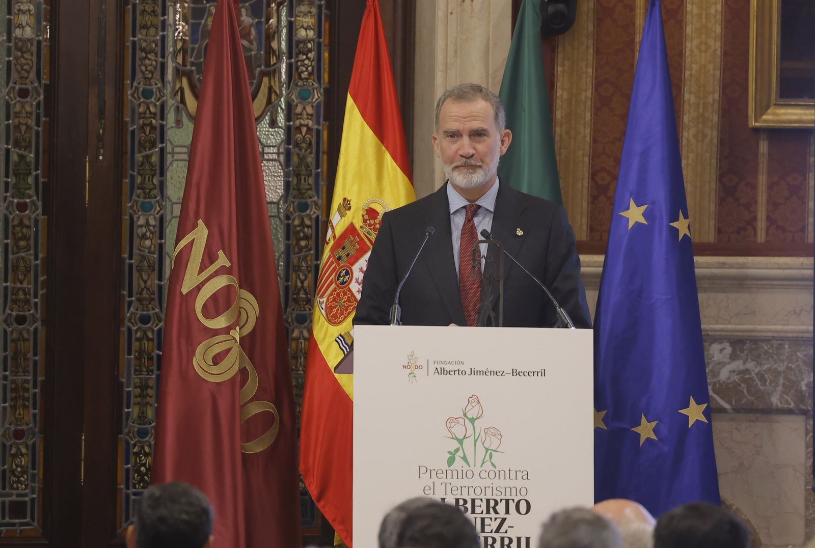Su Majestad el Rey recibe el IX “Premio contra el Terrorismo Alberto Jiménez Becerril, todas las imágenes