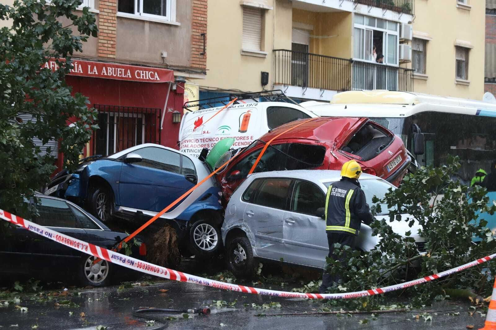 Lugar del accidente del autobús de la EMT en Málaga.