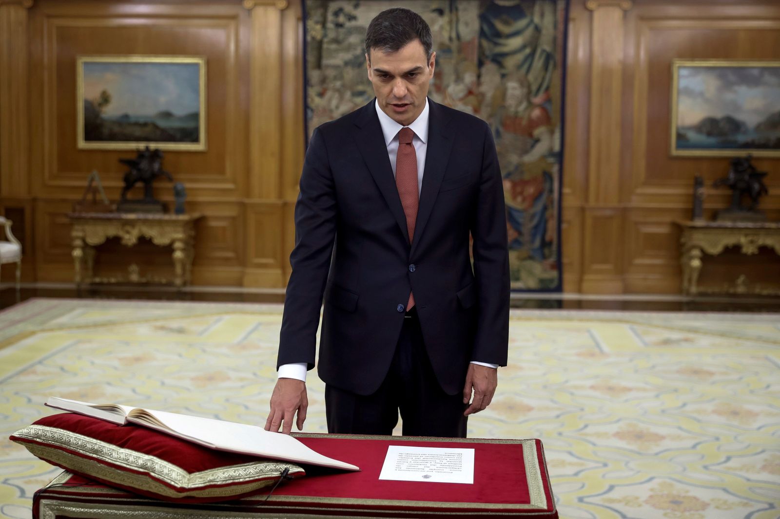 Las imágenes de la toma de posesión de la presidencia del Gobierno de Pedro Sánchez