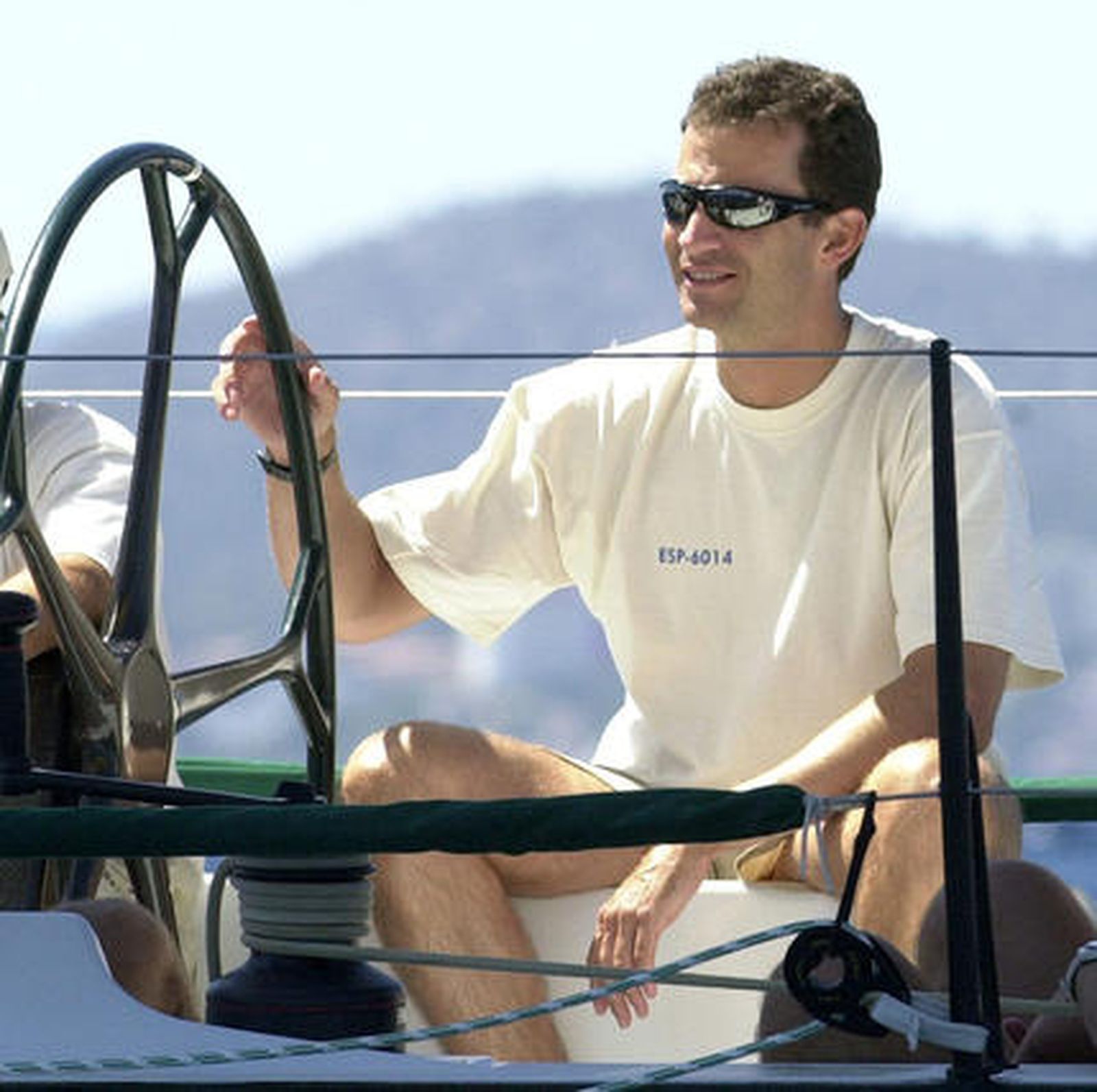 Don Felipe en la regata Breitling en 2001. / Efe