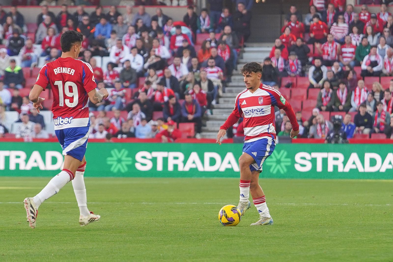 Las mejores imágenes de la victoria del Granada CF ante el Racing