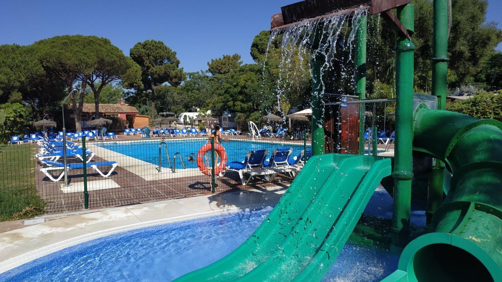 Tobogán del camping Cabopino. Tobogán del camping Cabopino.