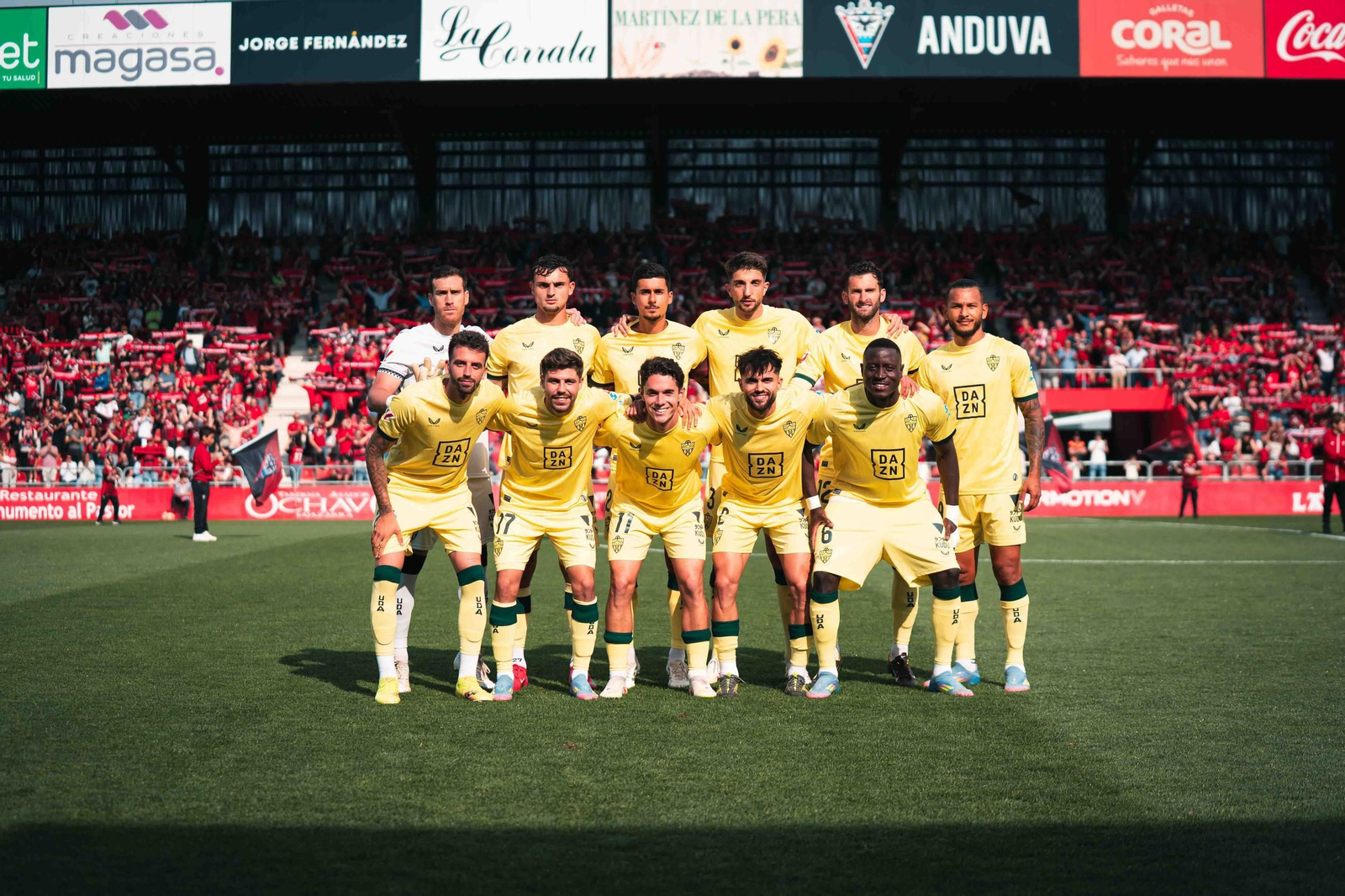 Alineación titular presentada por Rubi en Anduva con la novedad de Pozo por Melero