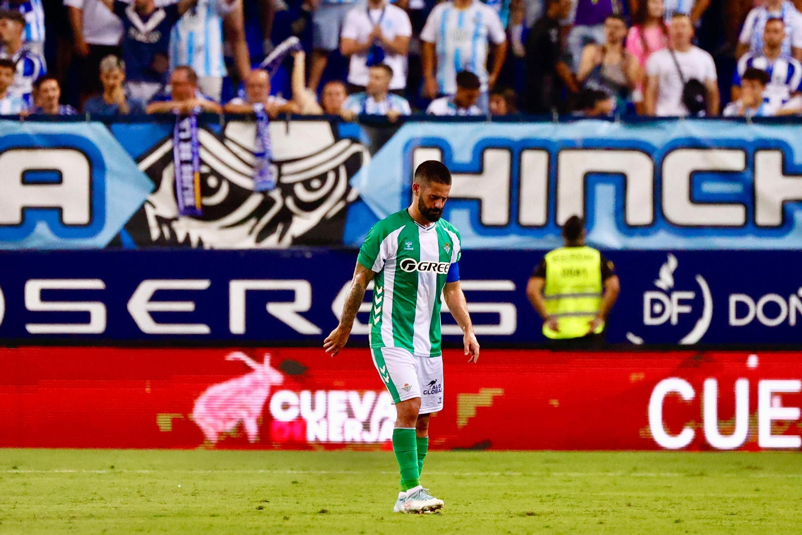 La secuencia de la lesión de Isco tras la entrada de Larrubia