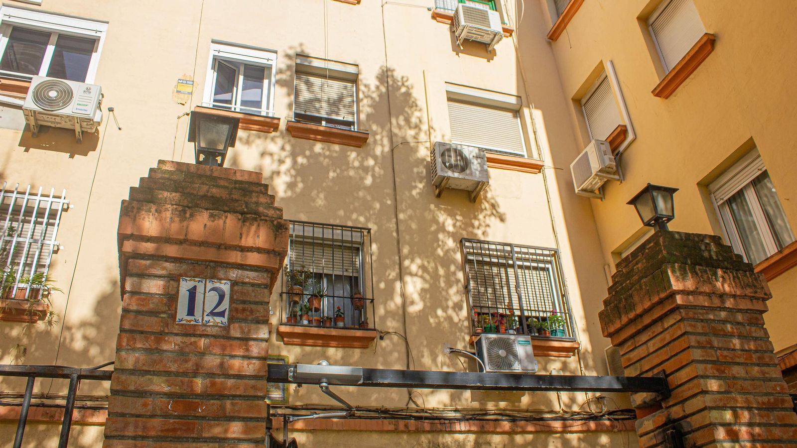 El bloque del antiguo campo de tiro de la Pirotecnia.