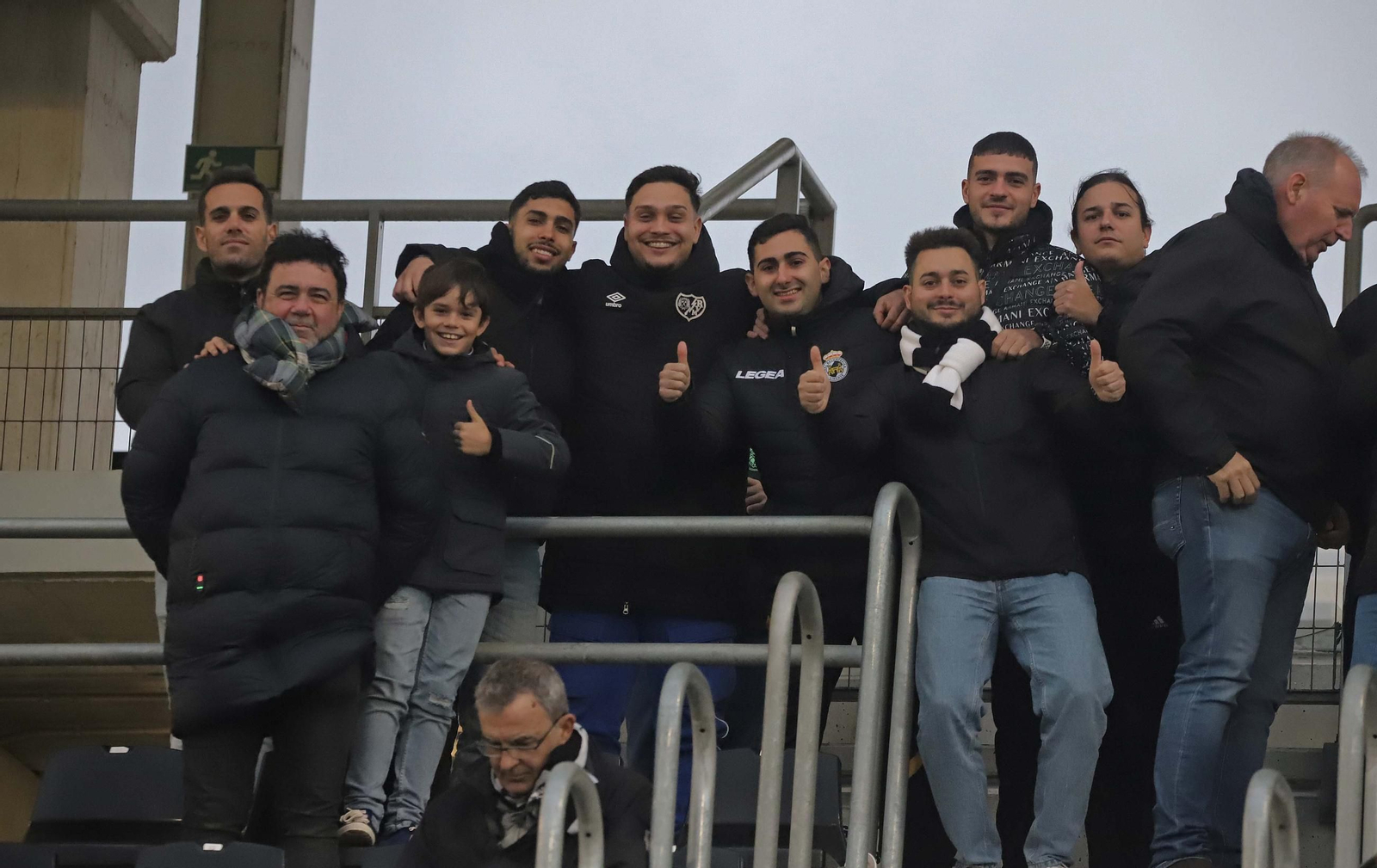 Búscate en el Ciudad de La Línea durante el Balona - Dos Hermanas de Tercera Federación
