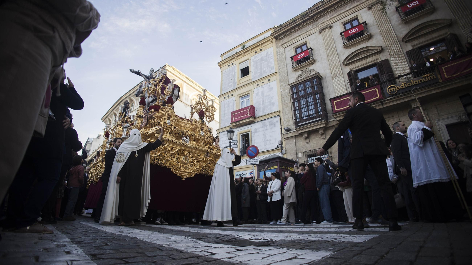 Imágenes de la Hermandad de La Lanzada en el Jueves Santo de Jerez 2025