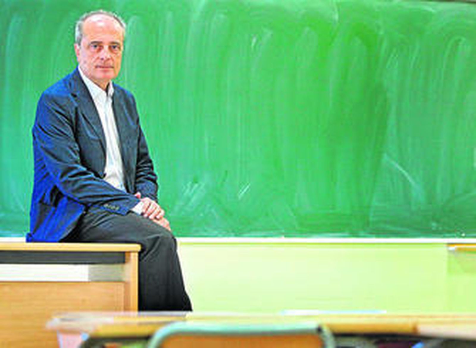 "La educación es un tema pendiente de la Transición"