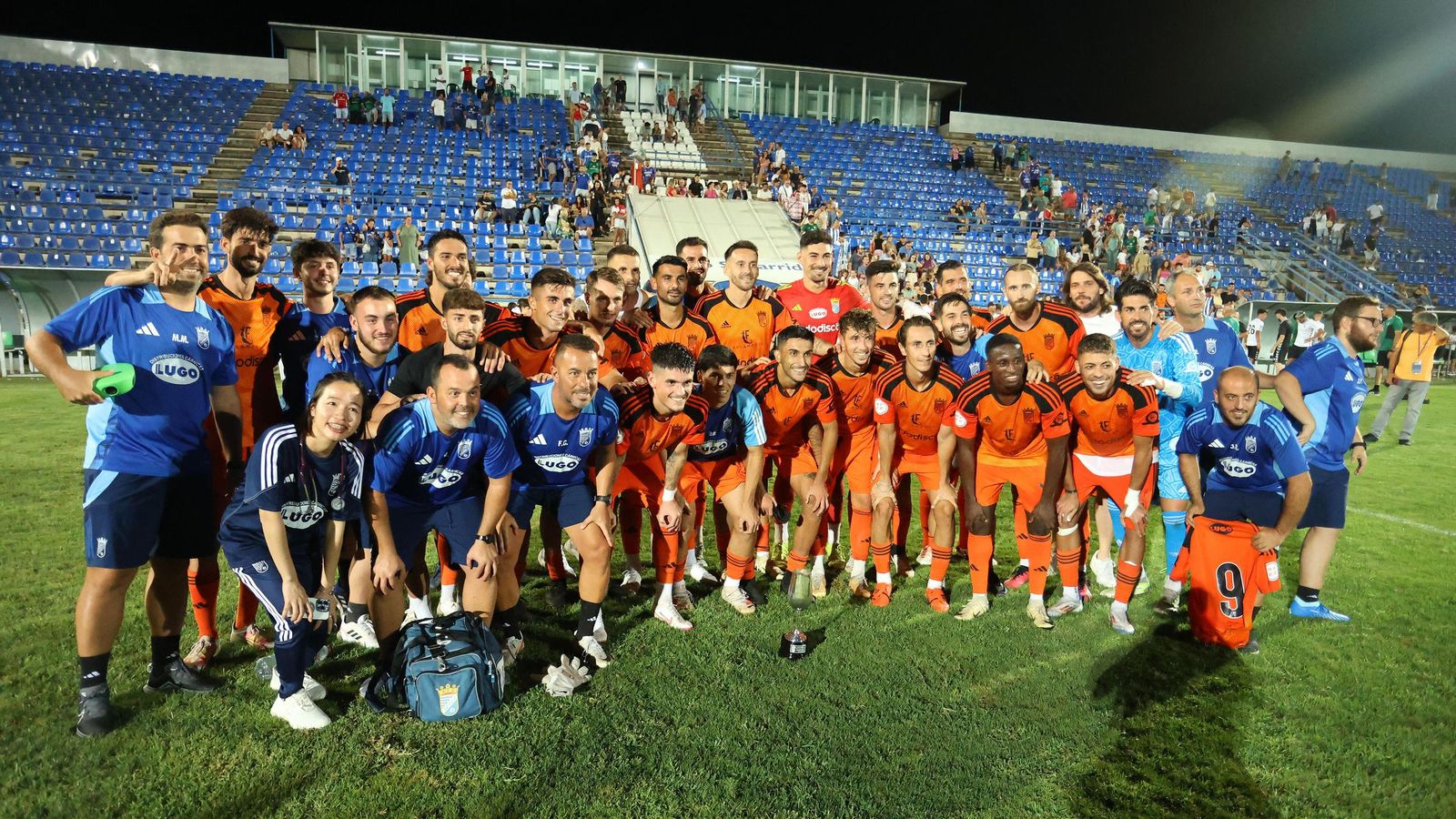 Imágenes del Trofeo de la Feria de la Vendimia entre el Xerez CD y la Balona
