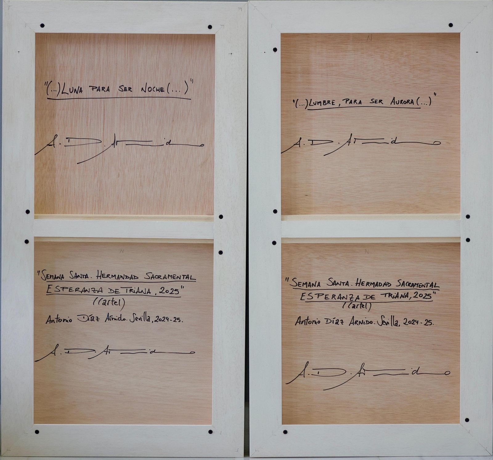 Dos de las piezas que conforman el cartel de la Esperanza de Triana.