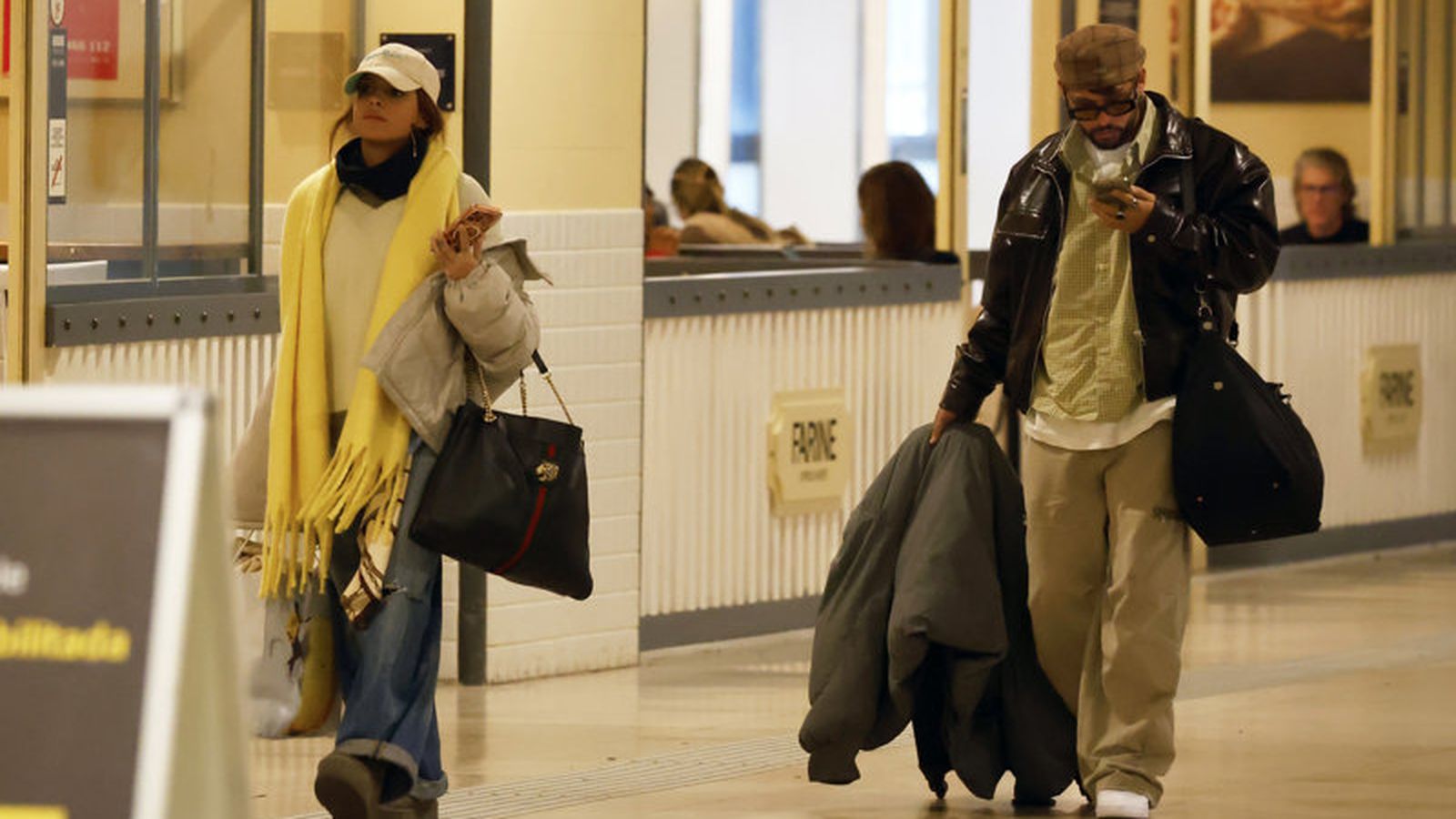Gloria Camila y Álvaro García a su llegada a Madrid del famoso viaje a Venecia.