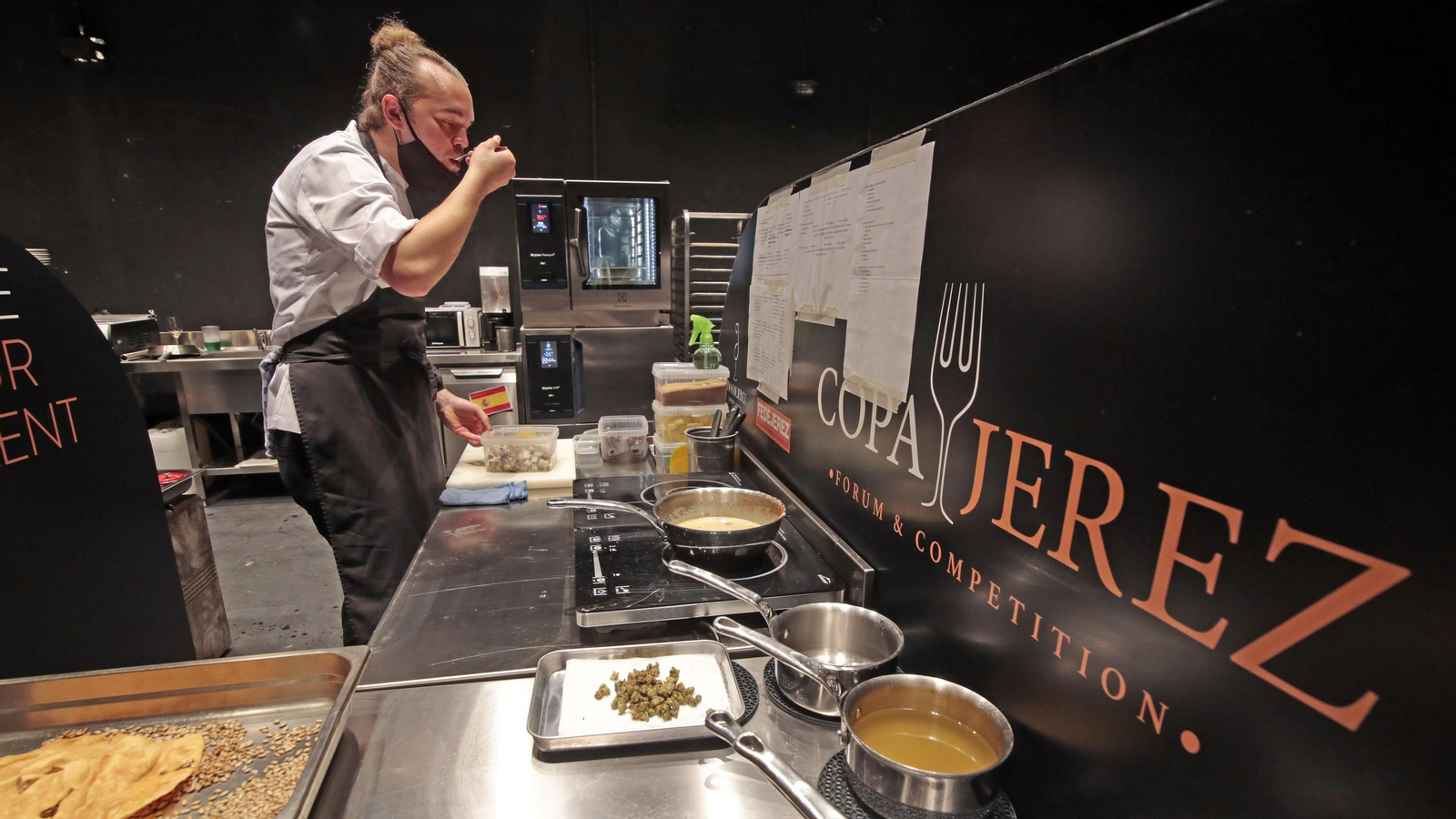 Imágenes de la Copa Jerez en el Teatro Villamarta