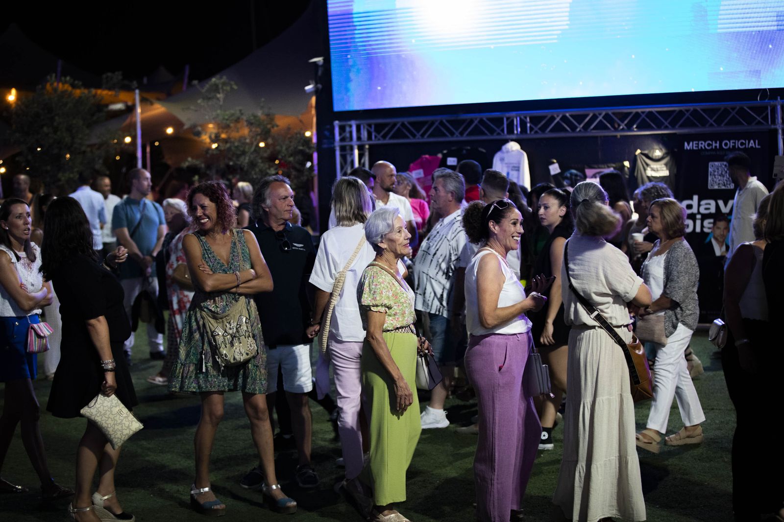 Búscate entre las imágenes del concierto de David Bisbal en Concert Music Festival de Chiclana