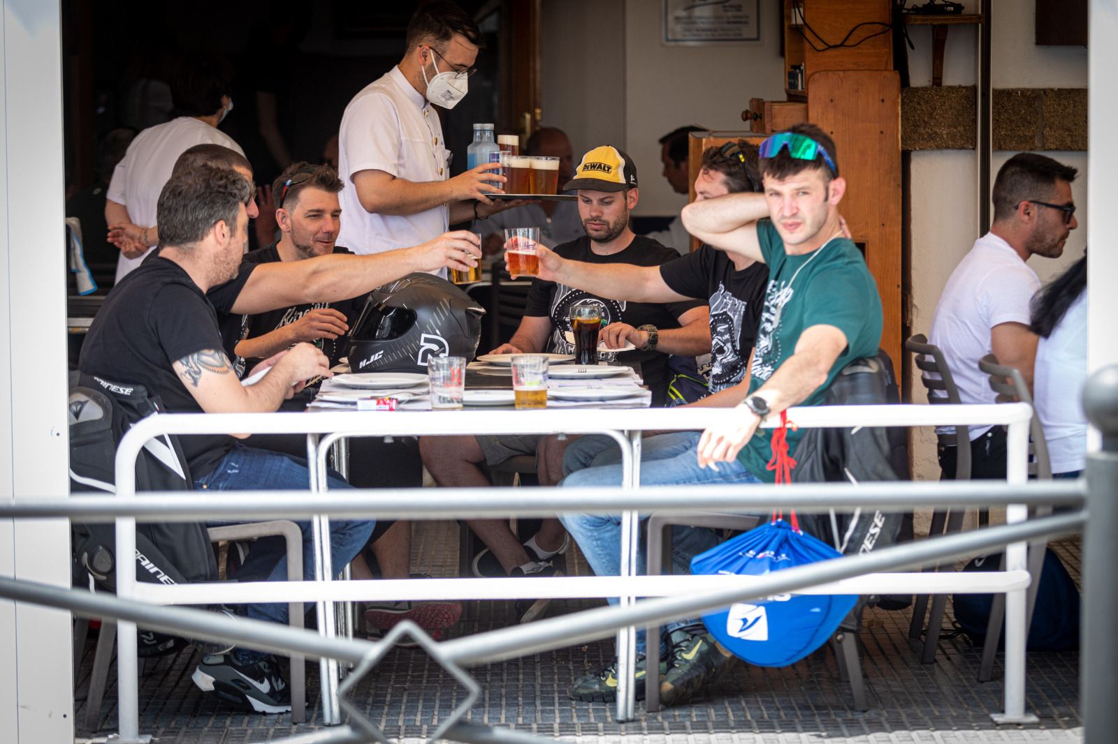Motorada en El Puerto: Lleno en la Ribera del Marisco
