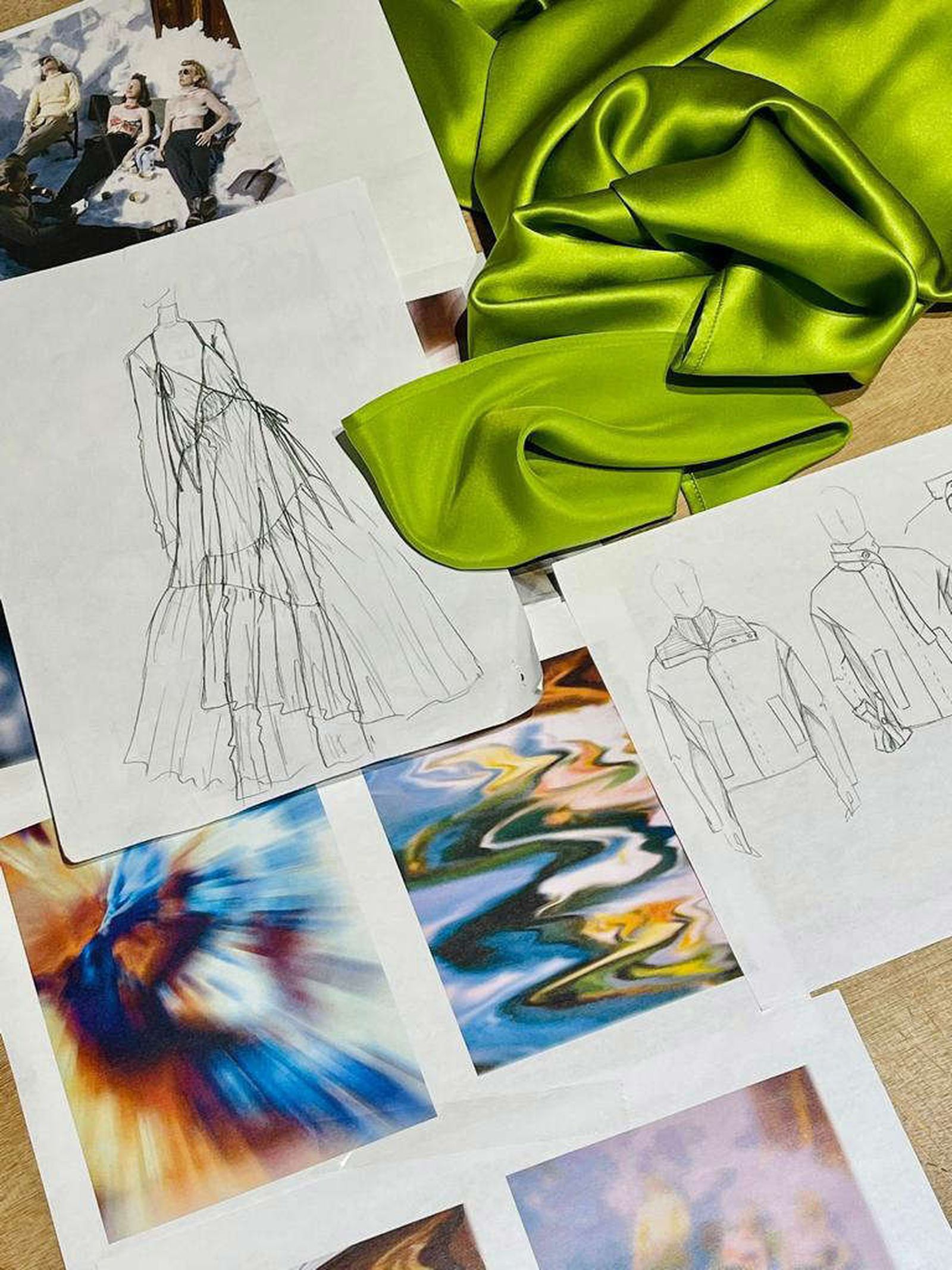 Bocetos de Carlos Duarte.