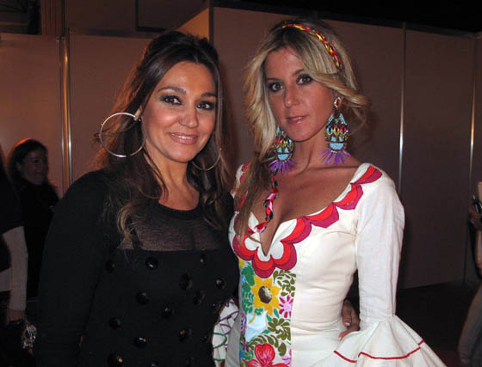 La bailaora Lalo Tejada y Natalia Álvarez, ex mujer del torero Rafi Camino.

Foto: Victoria Ramírez