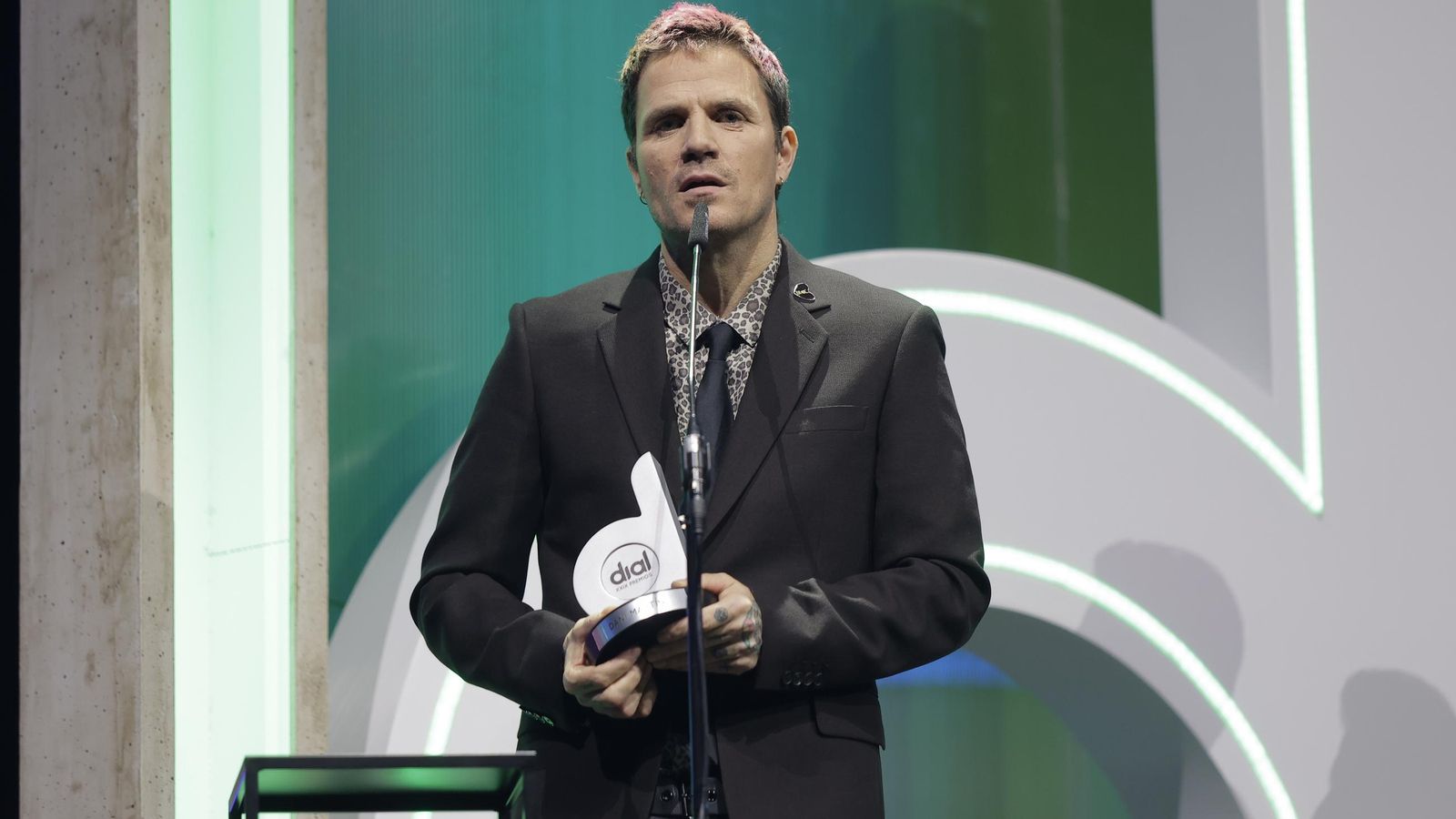 Dani Martín con el Premio Dial 2025