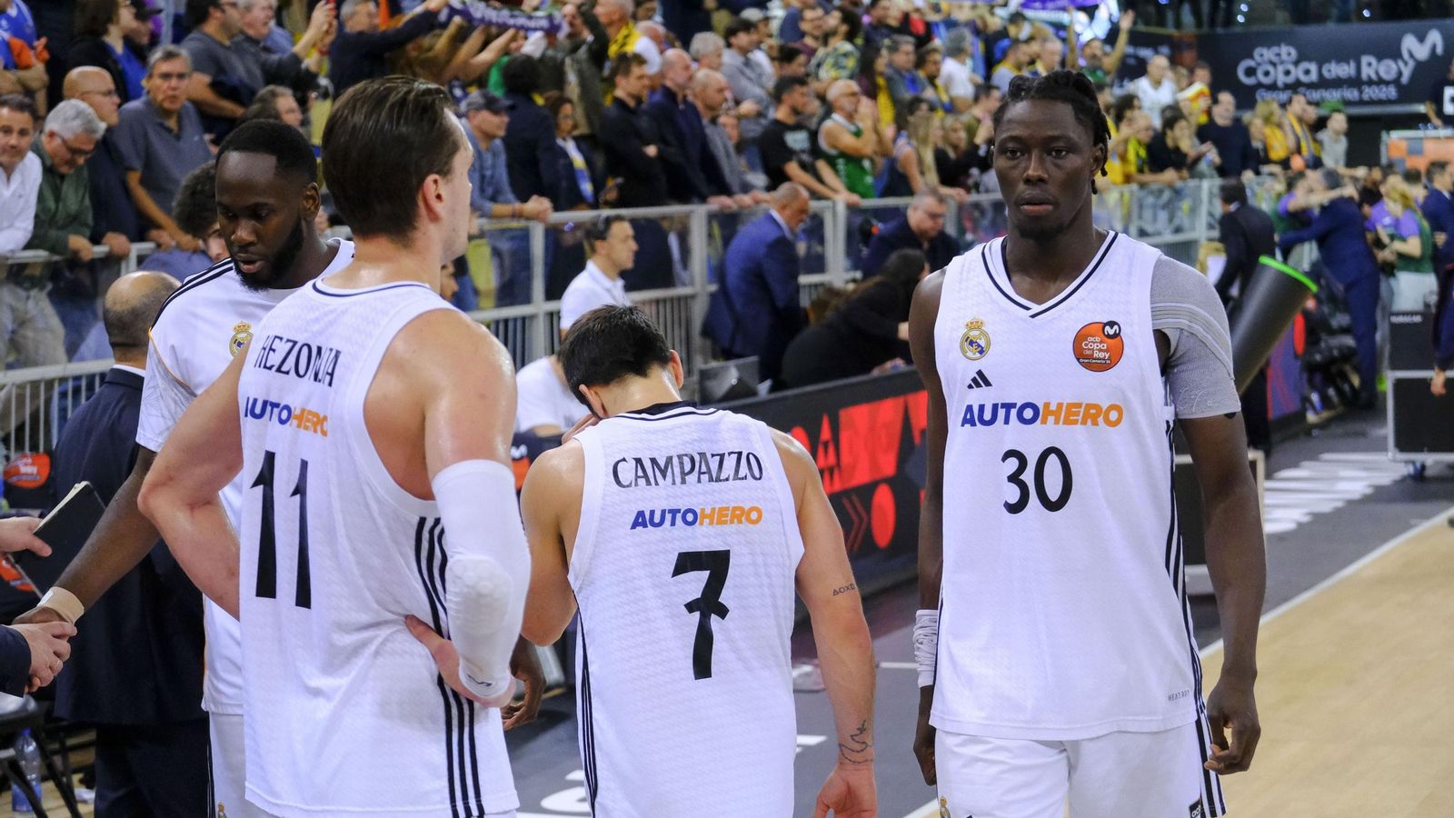 El Unicaja, campeón de Copa: Todas las imágenes del partido, la fiesta y la llegada a Málaga