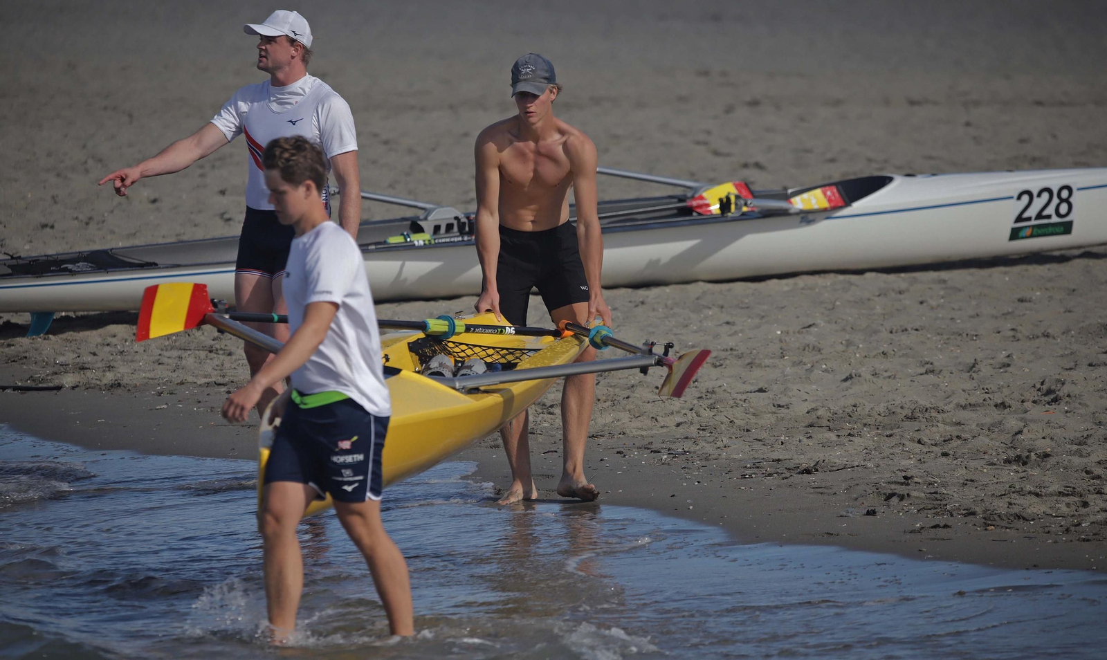 Las fotos de la jornada final de la Copa de la Juventud Europea de remo beach sprint de La Línea