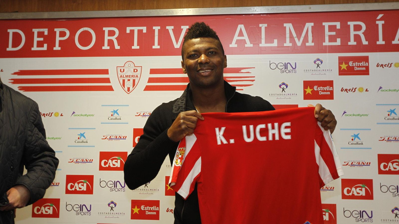 La tercera presentación como indálico de Kalu Uche en el estadio de los Juegos Mediterráneos.