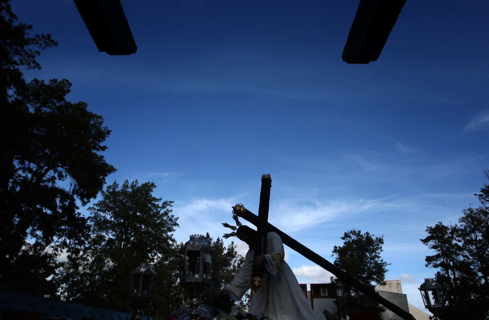 Las imágenes de las Tres Caídas en Algeciras