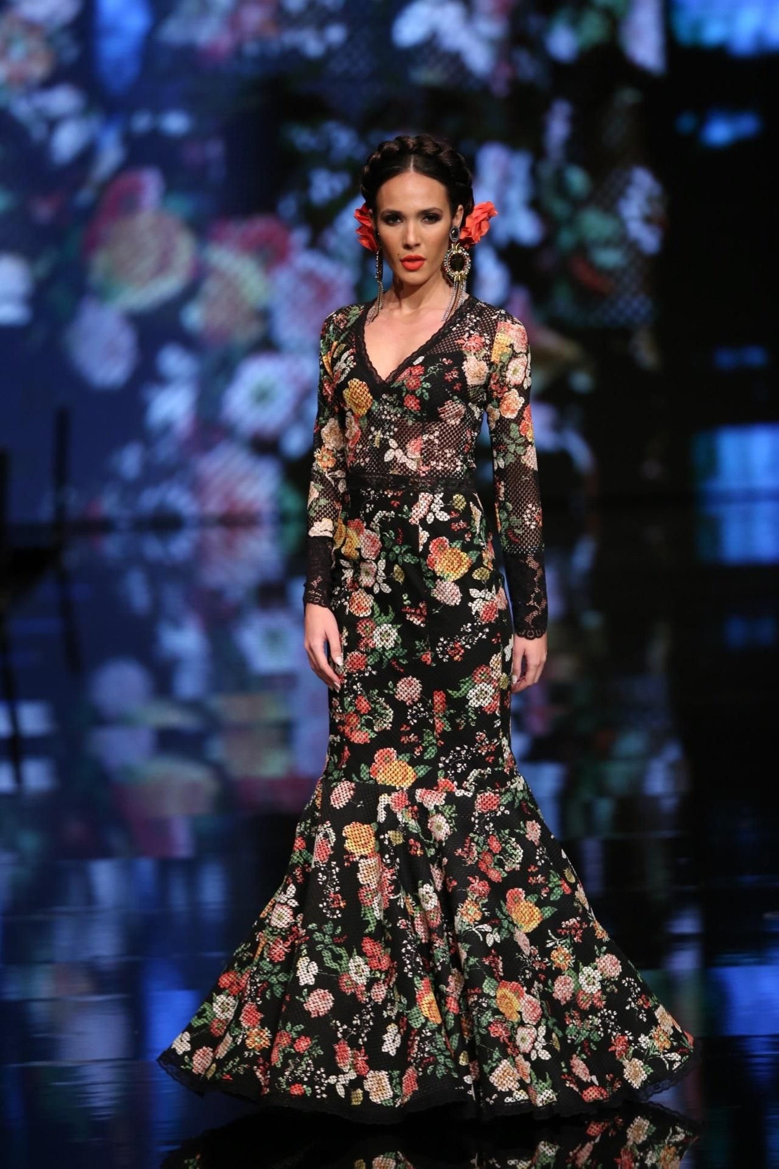 Los trajes de flamenca de flores que han conquistado 2019