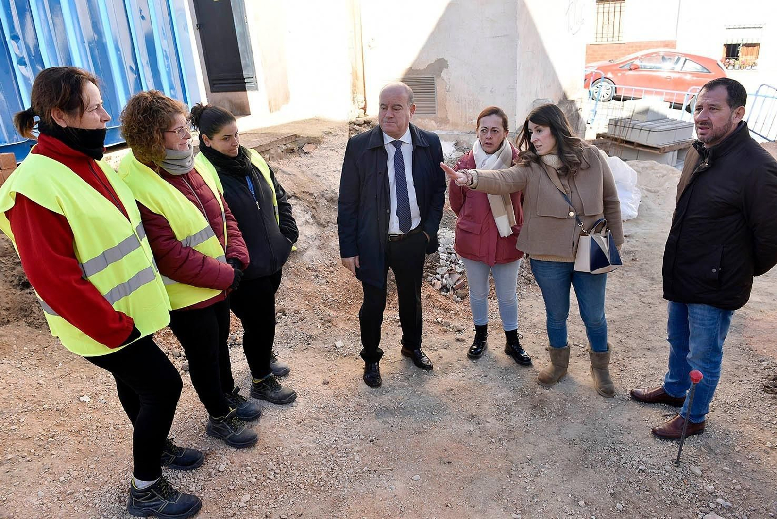 Visita de los responsables municipales a las obras.