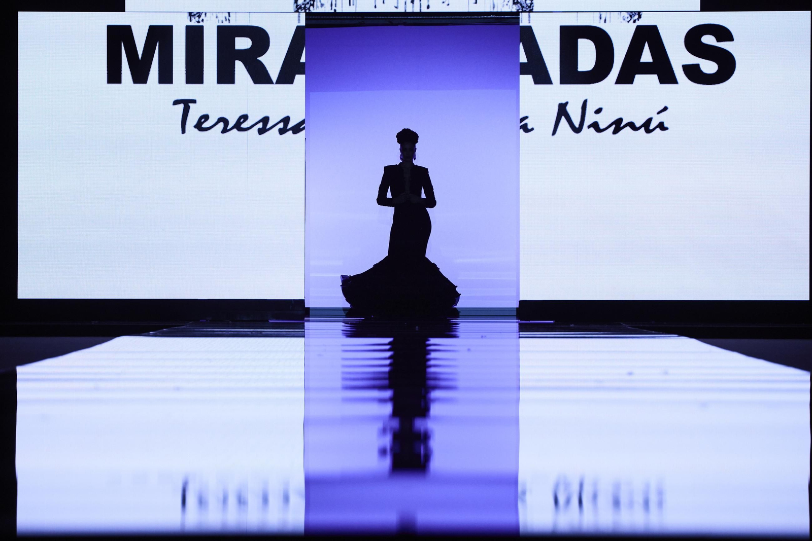 Desfile de Teressa Ninú Atelier en SIMOF 2025, todas las fotos