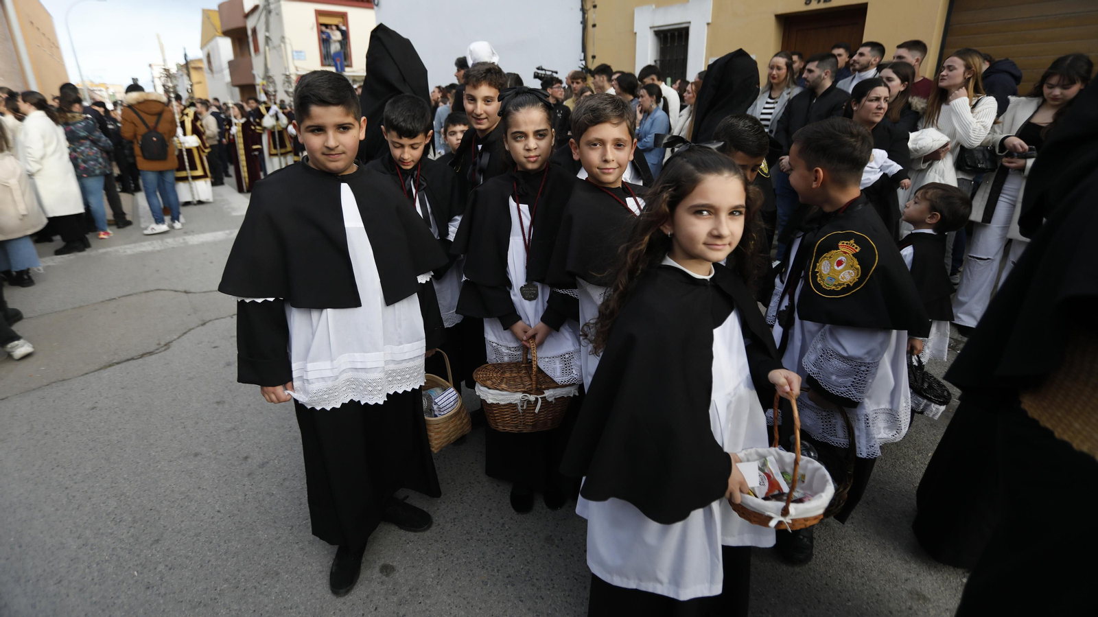 Fotos del Martes Santo en La Línea: Penas y Dolores