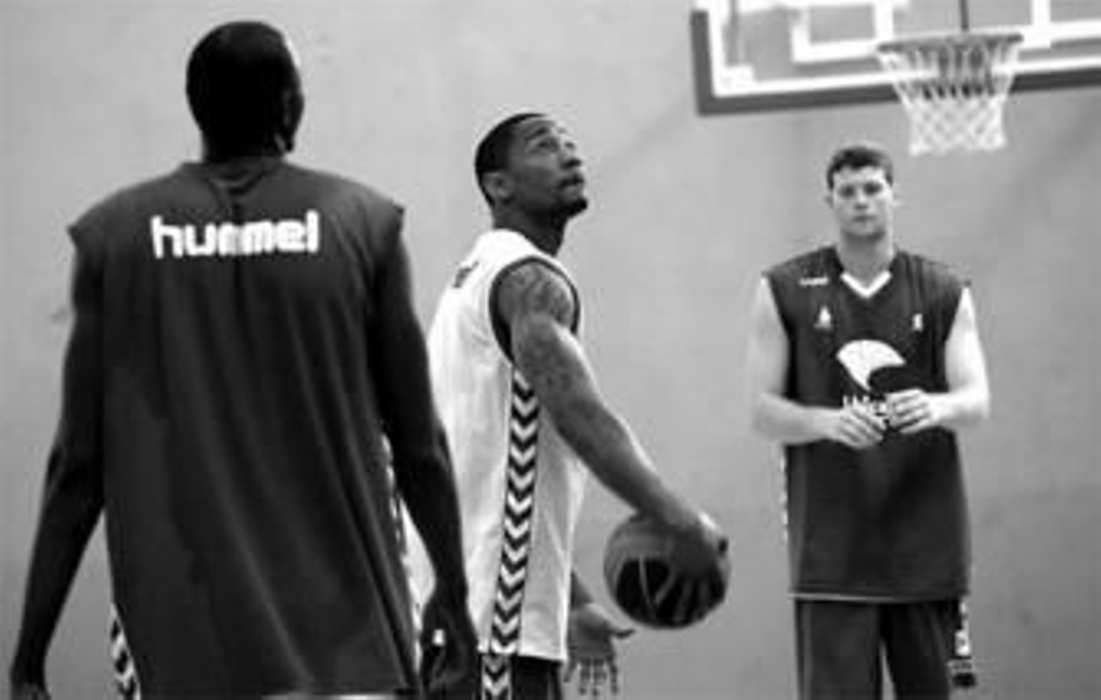 Ndong, Haislip y Archibald, durante un entrenamiento de esta semana.