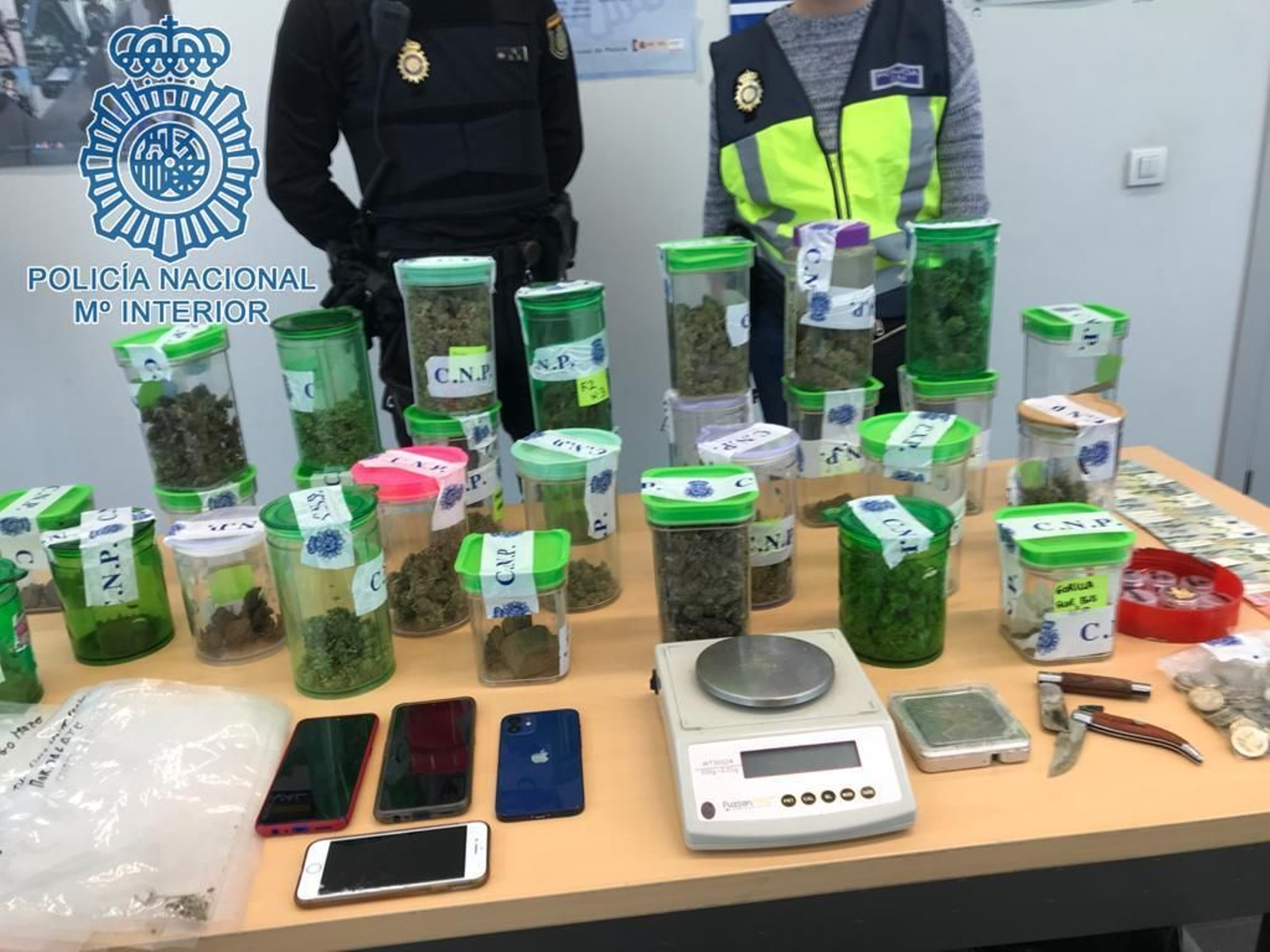 El material intervenido por la Policía Nacional.