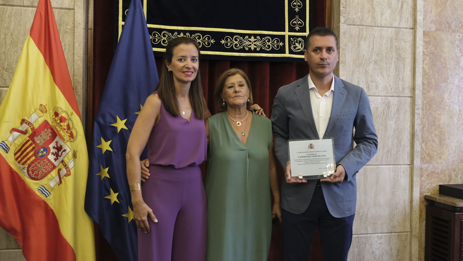 Homenaje póstumo a Hermelindo "Melo" Castro en la Subdelegación del Gobierno