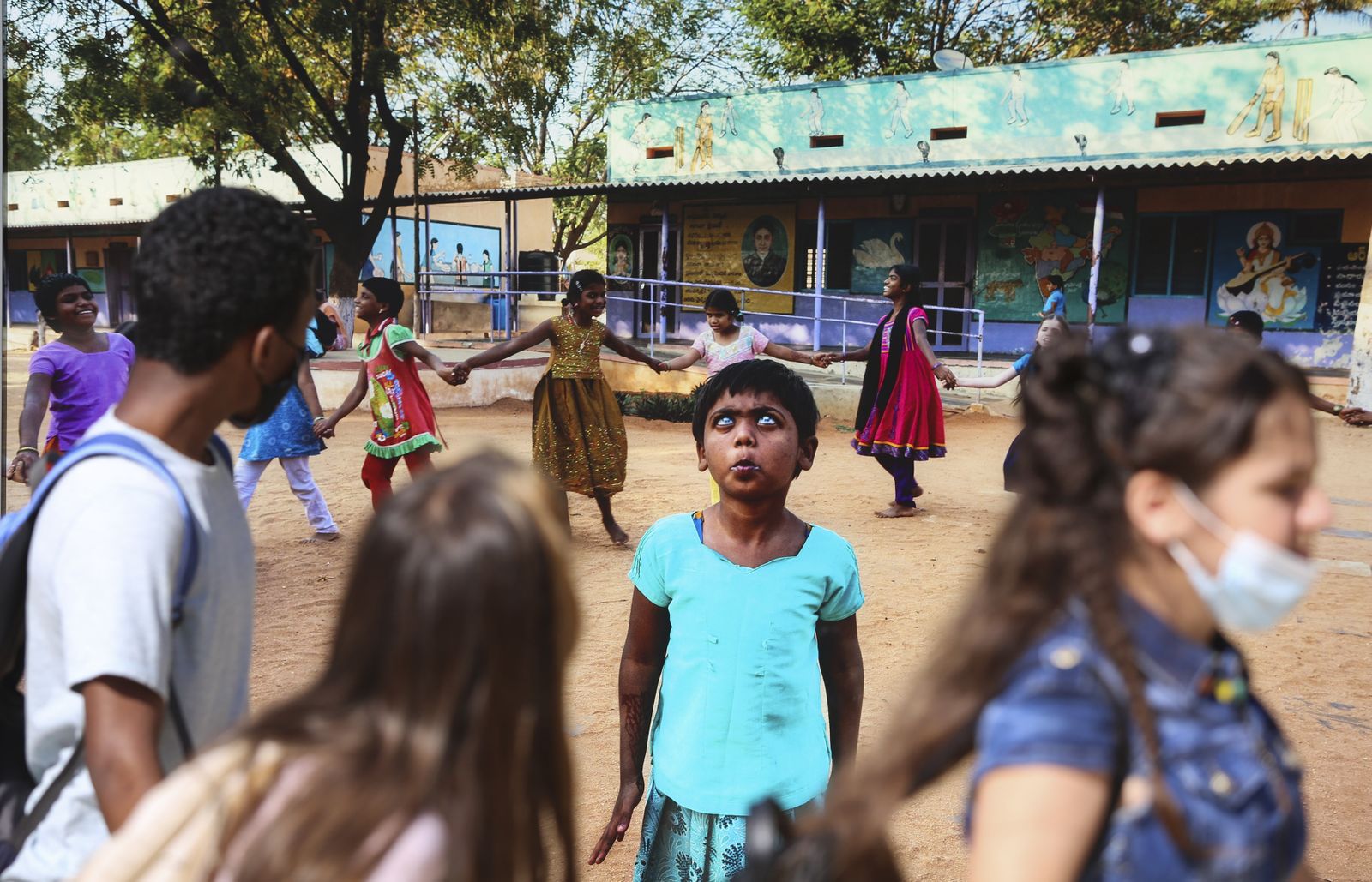 Fotos de la exposición sobre la vida cotidiana en la India de la calle Alcazabilla