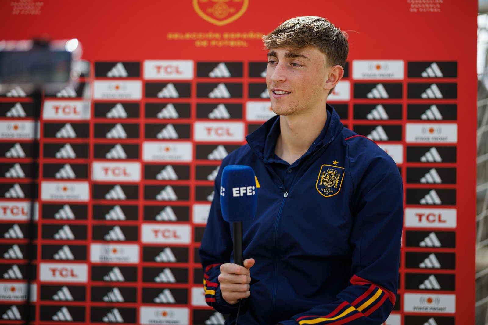 La carrera de Dean Huijsen en fotos: Málaga, España, Juventus, Roma, Bournemouth, Países Bajos