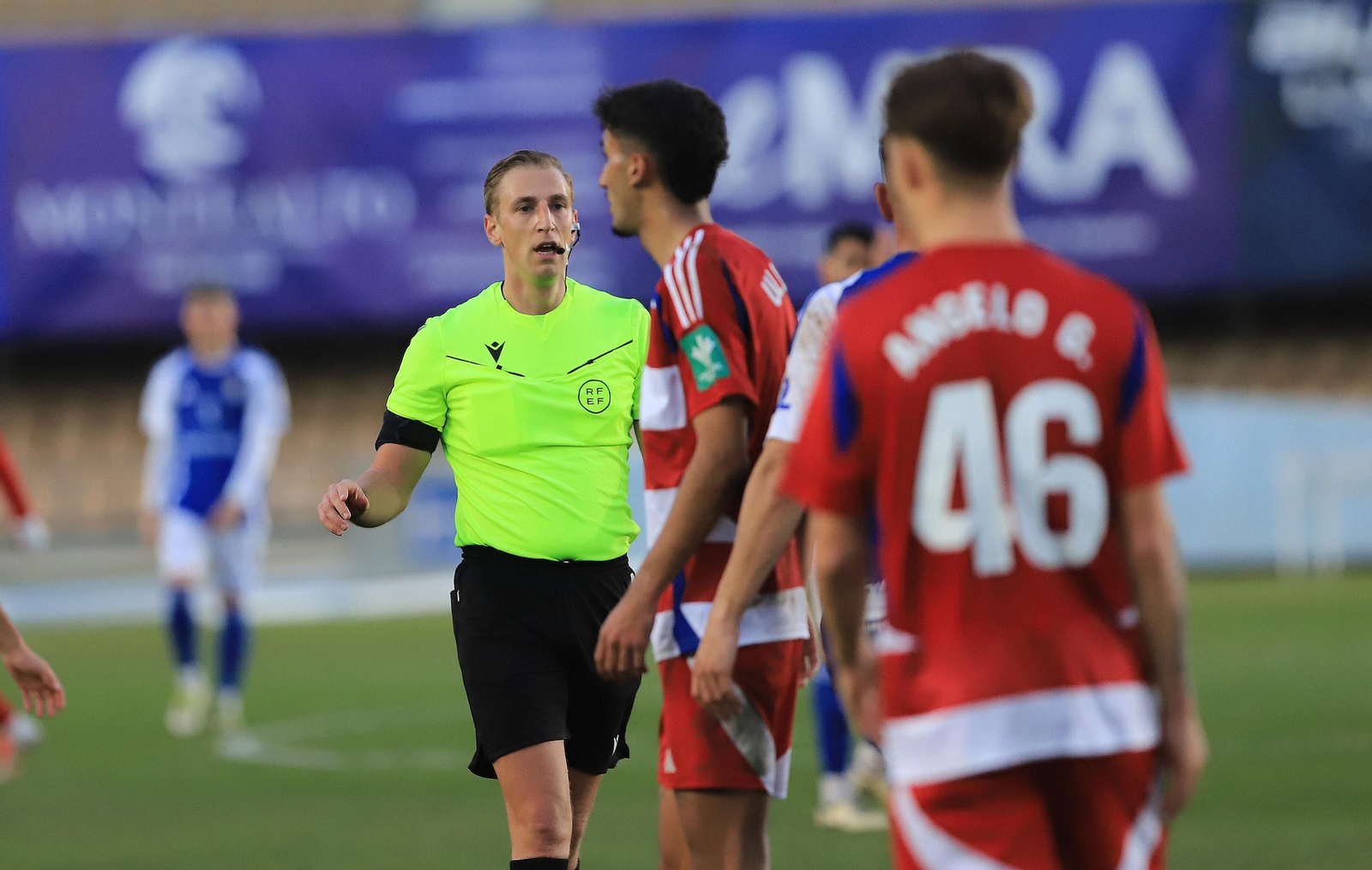 Imágenes del partido entre el Xerez CD - Recreativo Granada en Chapín