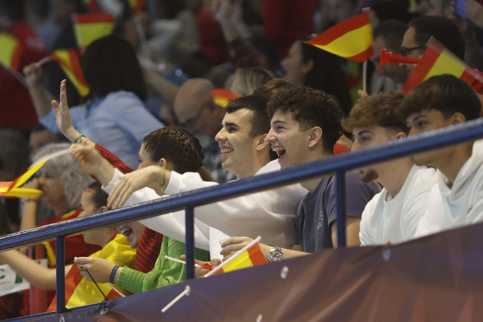 Búscate durante el España - Croacia de balonmano en Algeciras