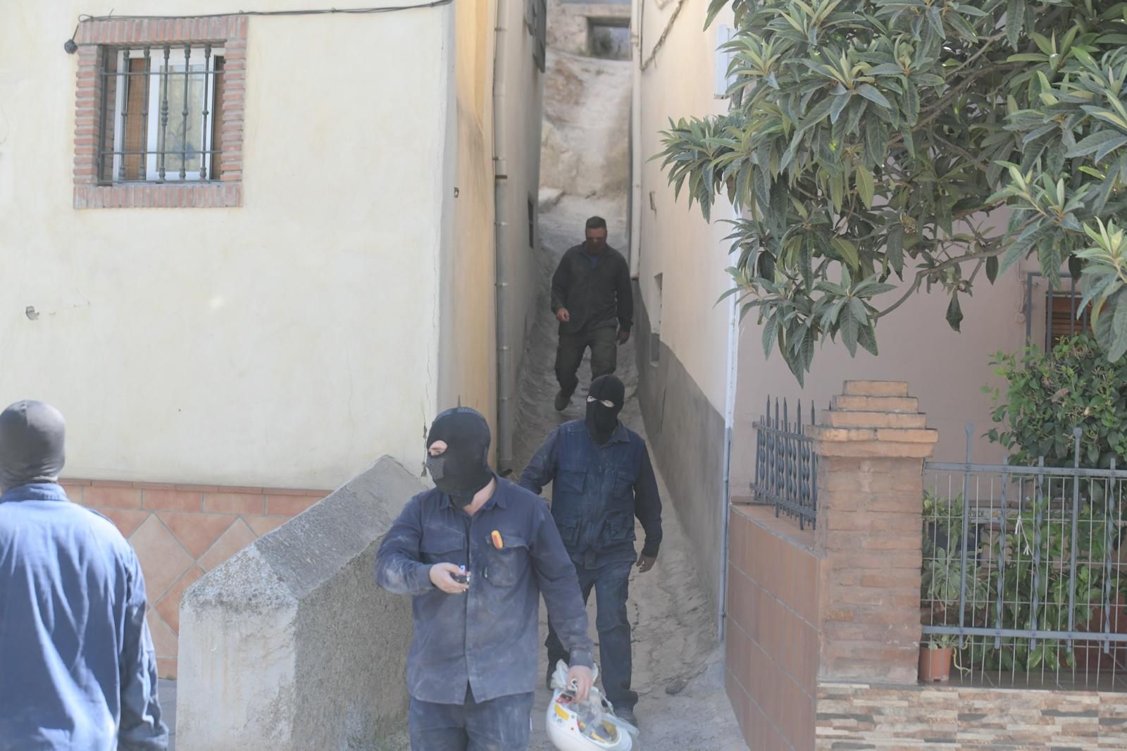 Fotos: así ha sido la operación contra el tráfico de marihuana en Pinos Puente