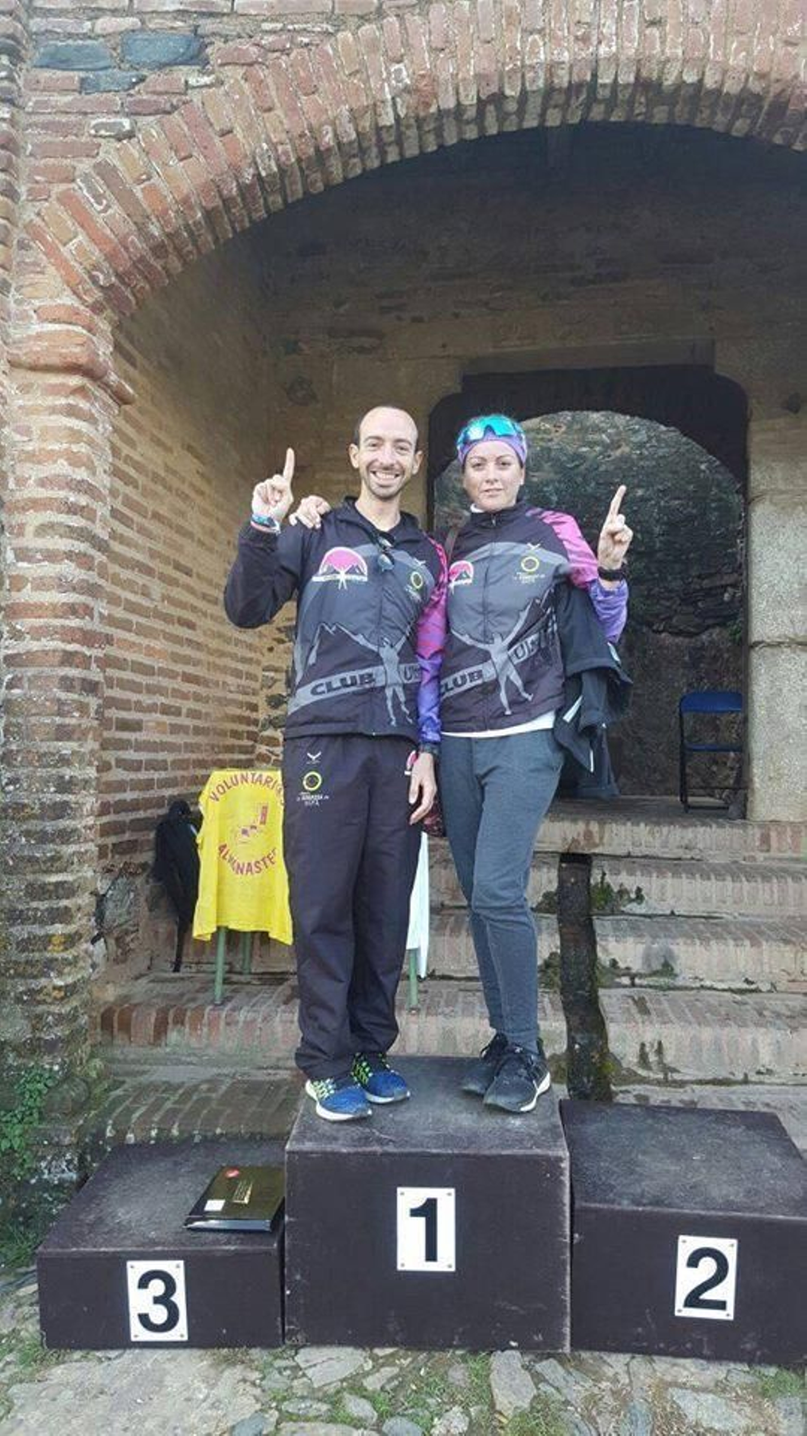 Juan Pérez e Isabel Carrillo, los ganadores absolutos.