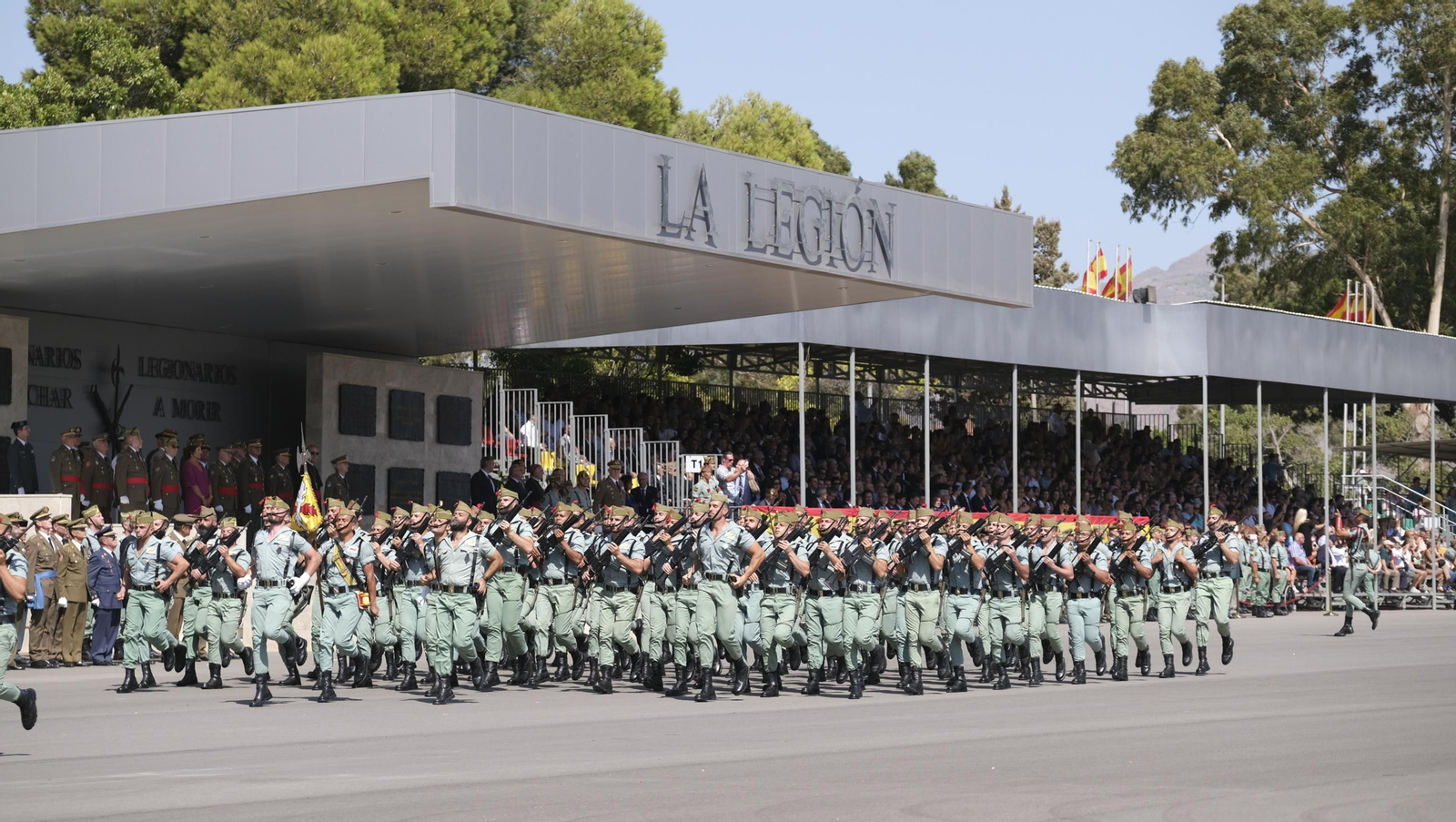 Imágenes del 102 aniversario de La Legión en Almería
