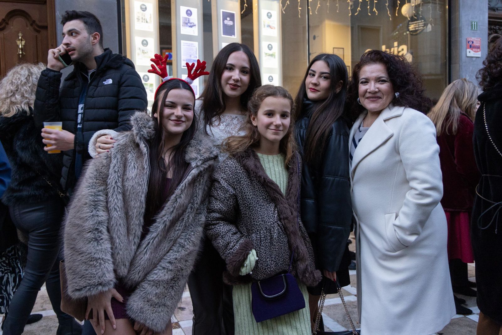 La Tardebuena se celebra en las calles de Jaén (II)