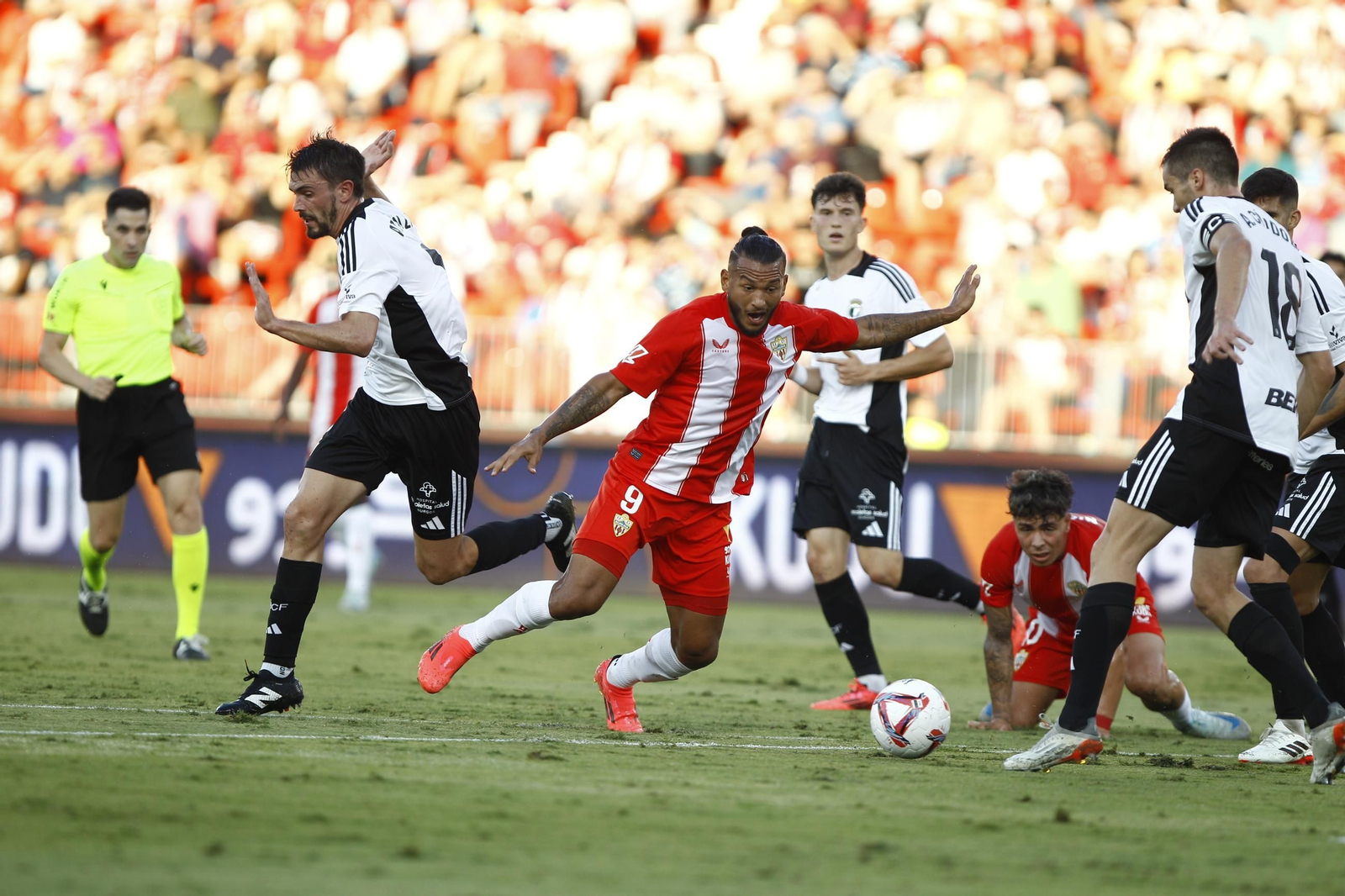 La victoria de la U.D. Almería ante el Real Burgos, en imágenes